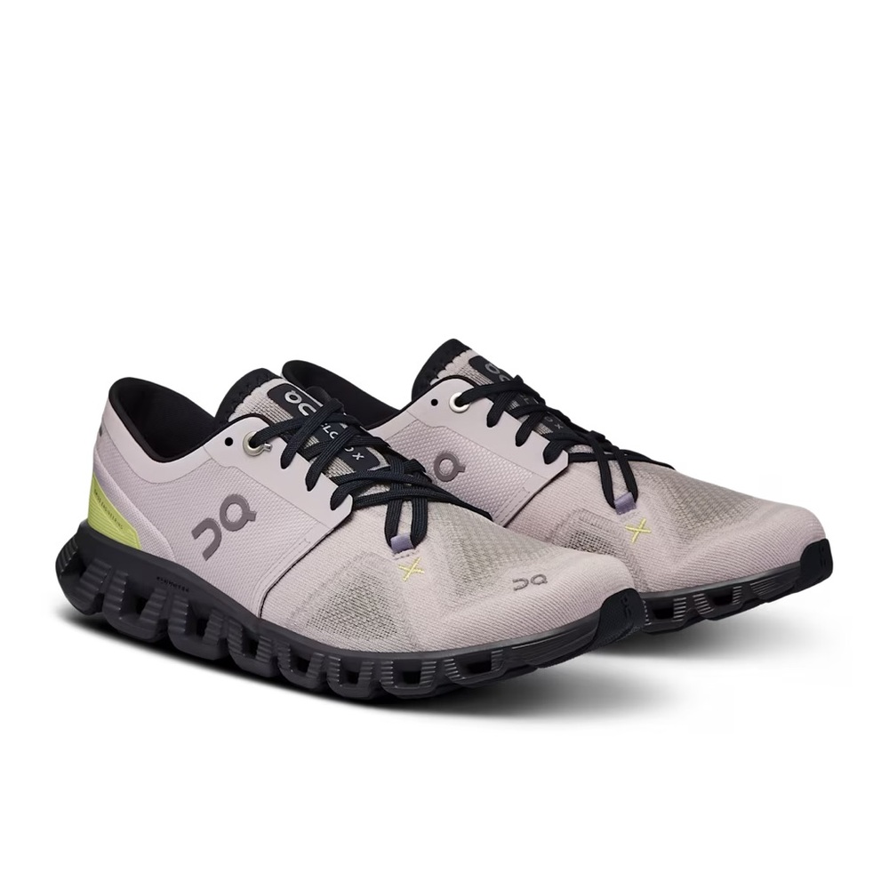 On Cloud Running Cream and Navy Shoes with Yellow Detail